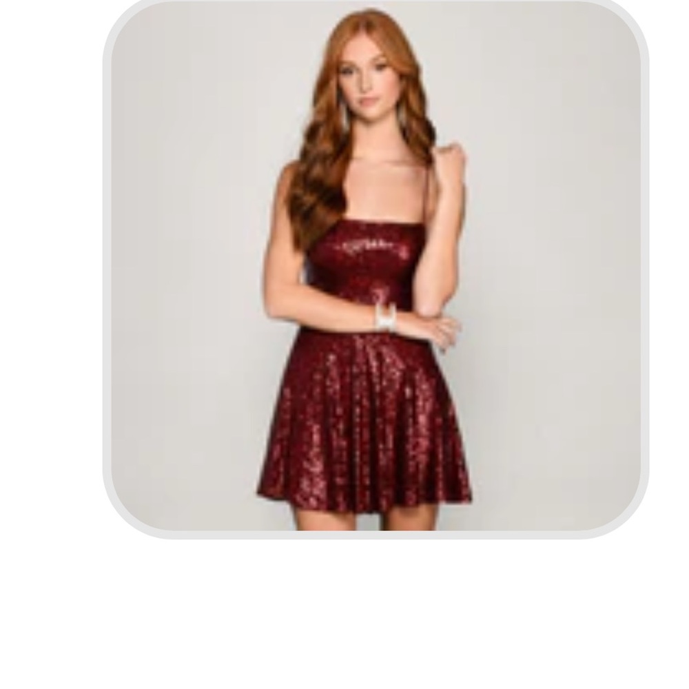 Sequin dress. HOCO. Homecoming.